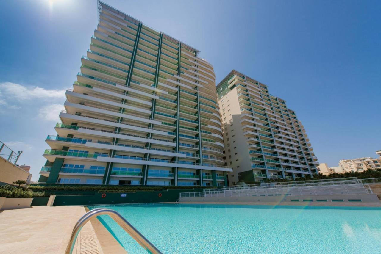 Apartment With Pool Sliema Exteriér fotografie