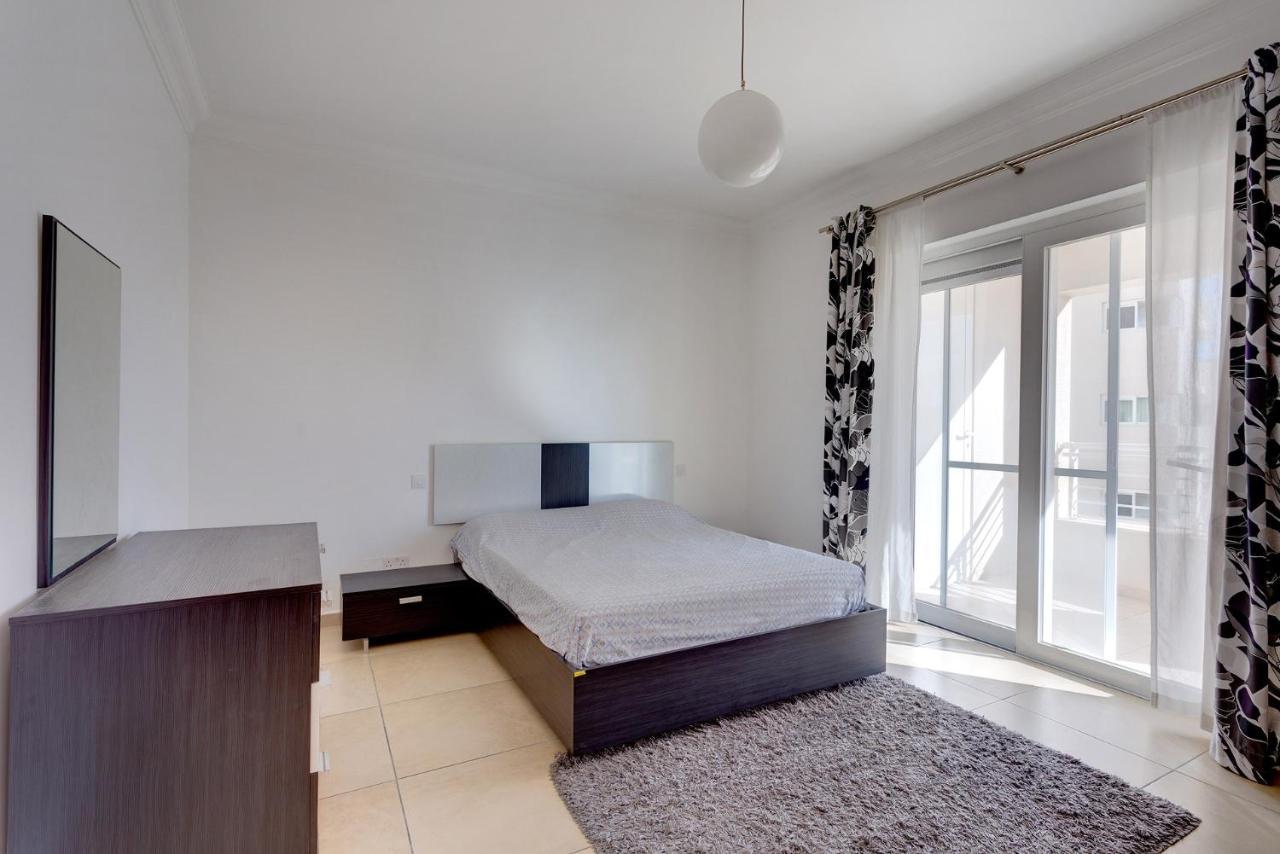 Apartment With Pool Sliema Exteriér fotografie