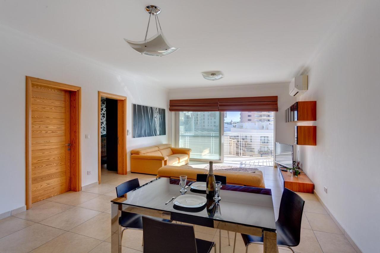 Apartment With Pool Sliema Exteriér fotografie